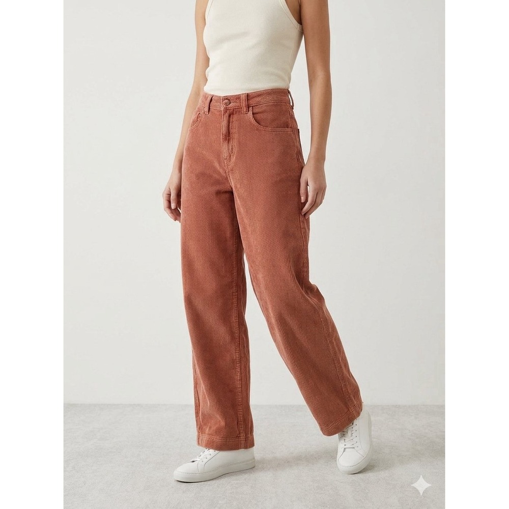 New BDG Urban Outfitters Brown Rustic High Rise Wide Leg Corduroys  Sz 0 Skate